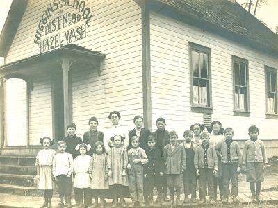 The second Hazel School in 1922, photo from Hazel Holms