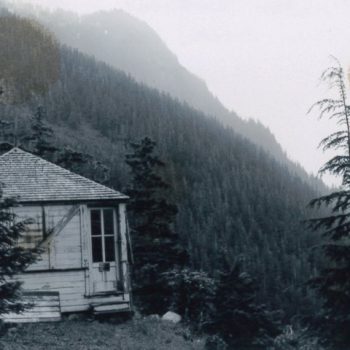 Red Mountain Fire Lookout, photo Harold Engles