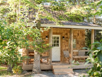 The Bear Cabin at Mystic Mountain Bed & Breakfast